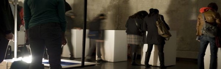 video installation Residue of Nakedness