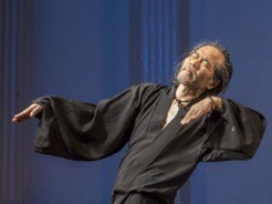 Koma dances The Ghost Dance