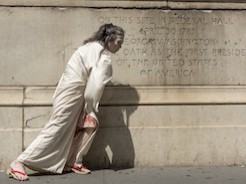 A Body on Wall Street (2016)