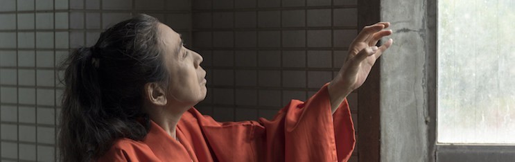 Swallowing and Spitting History (Historical Performance and Experimental Practice/Perspectives from Japanese Performing Arts)